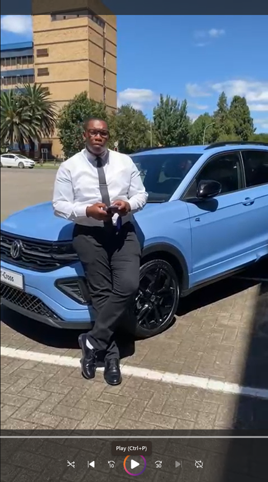 POV: You said you’re “just browsing”… but now you’re emotionally attached.